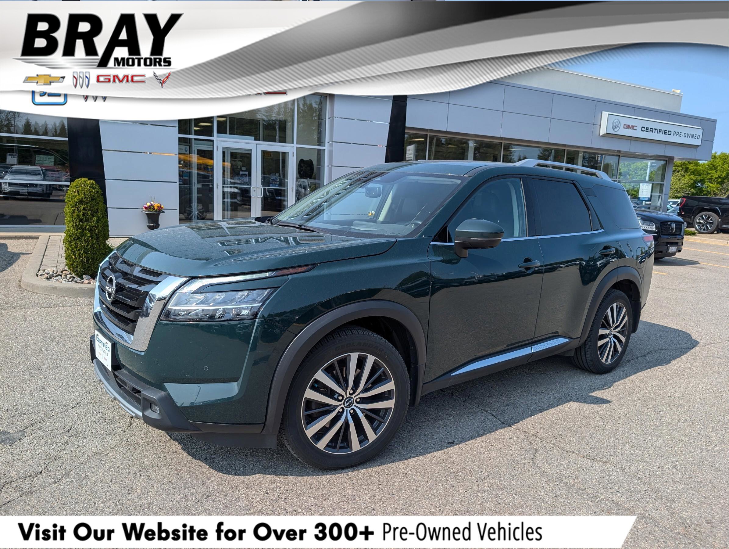 2022 Nissan Pathfinder PlatinumPLATINUM, V6, 4WD, NAV, ROOF, LOADED!