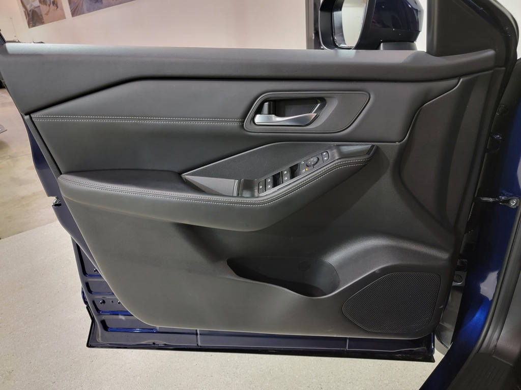 Nissan Rogue 2024
