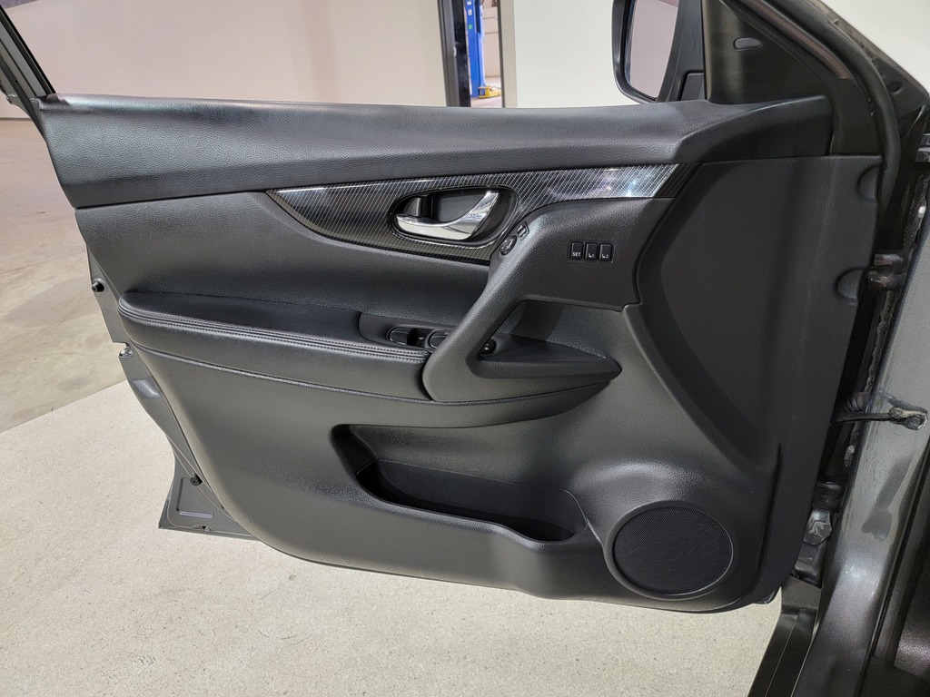 Nissan Rogue 2019
