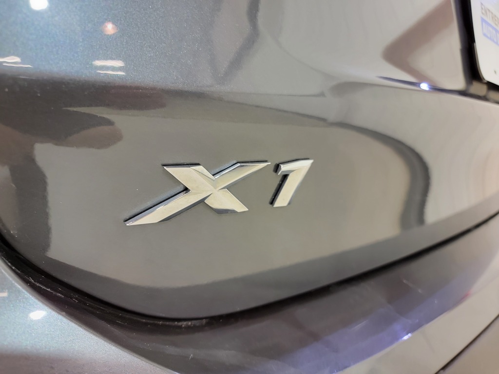 BMW X1 2021