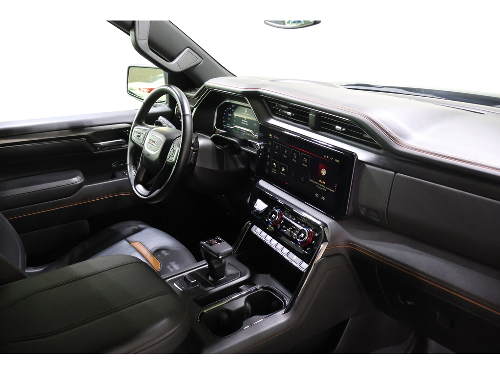 2024 GMC Sierra 1500 4WD Crew Cab 147  AT4, Toronto, Cash