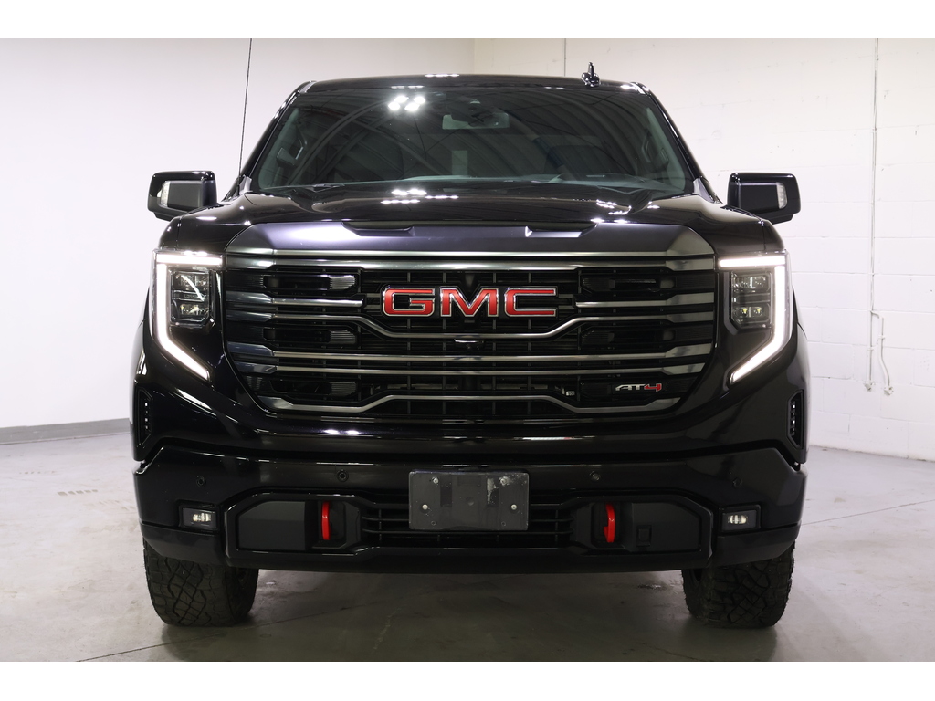 2024 GMC Sierra 1500 4WD Crew Cab 147  AT4, Toronto, Cash