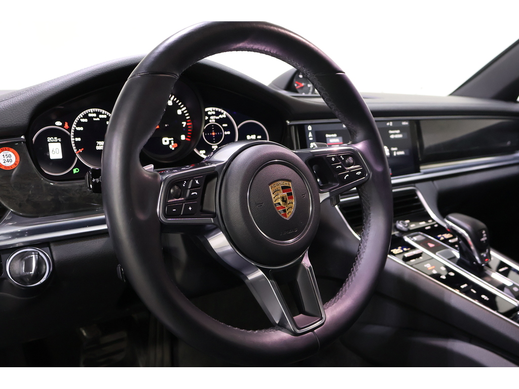2020 Porsche Panamera Sport Turismo 4, Toronto, Cash