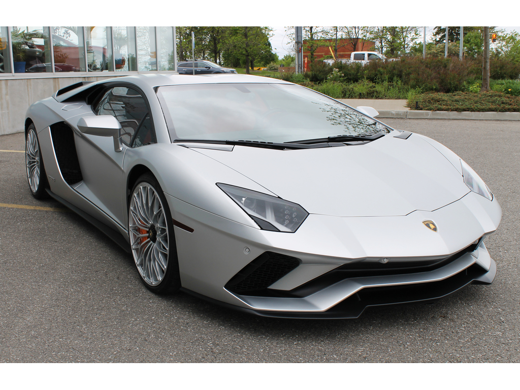 2018 Lamborghini Aventador