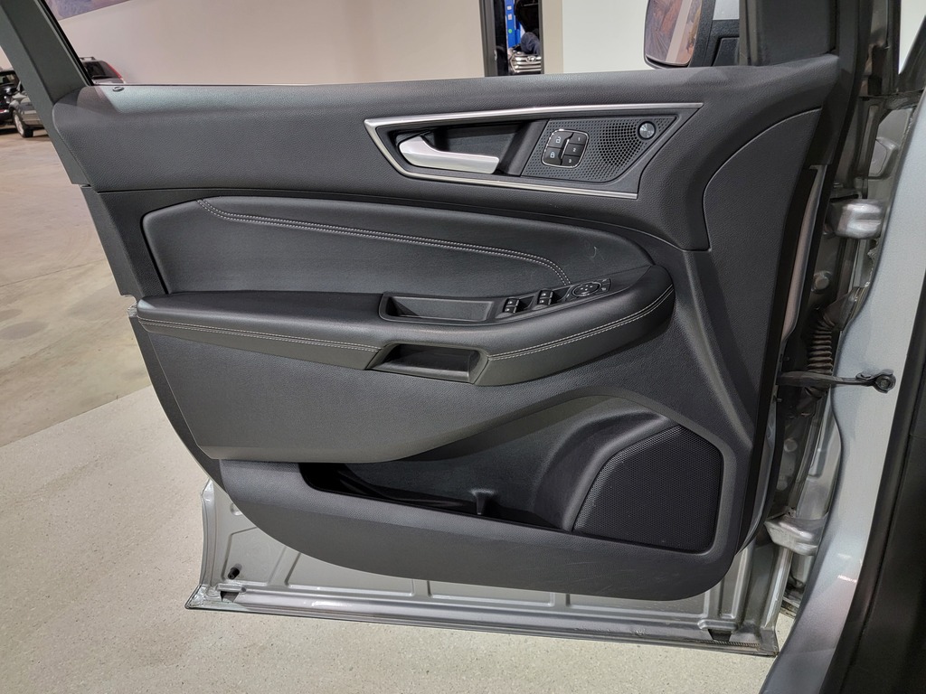 Ford Edge 2021