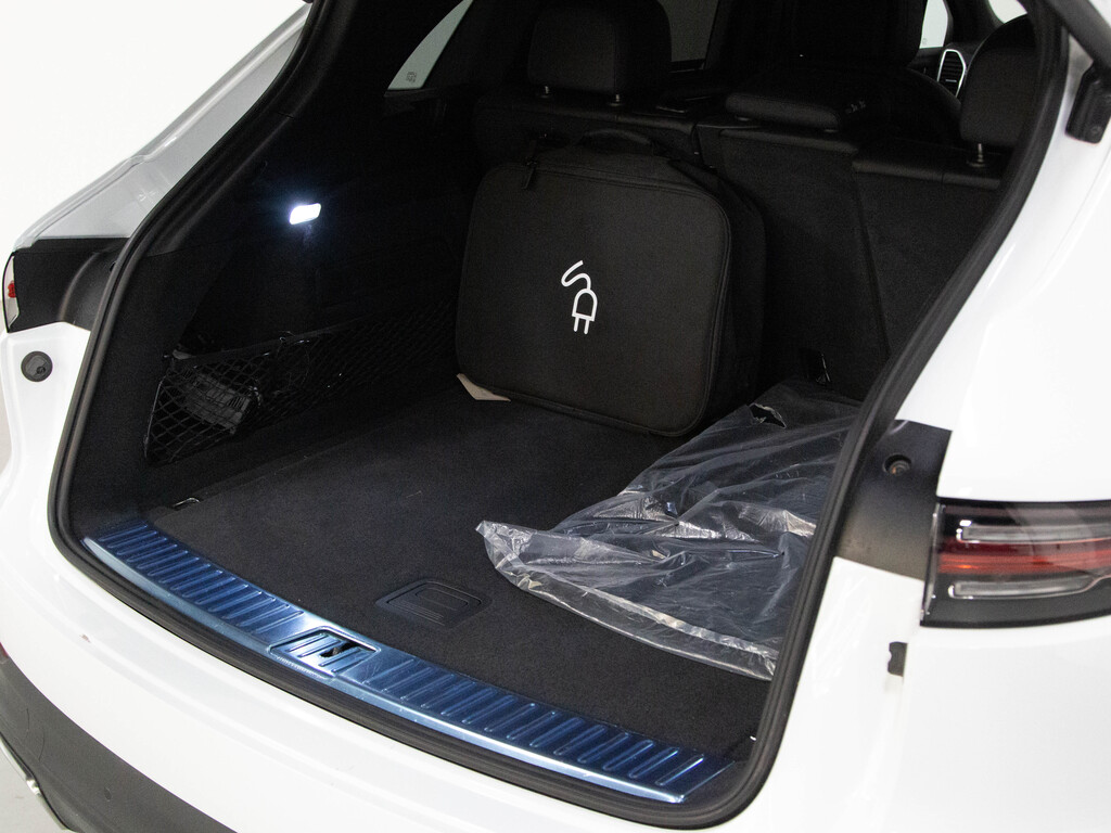 2023 Porsche Cayenne E-Hybrid Platinum Edition, Toronto, Cash