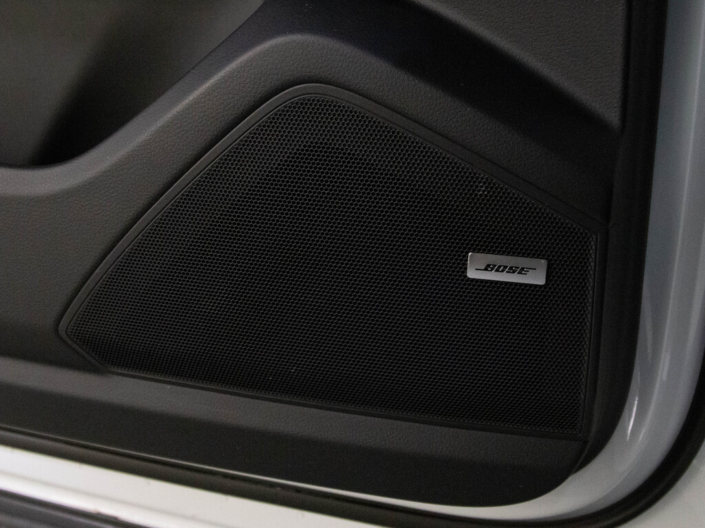 2023 Porsche Cayenne E-Hybrid Platinum Edition, Toronto, Cash