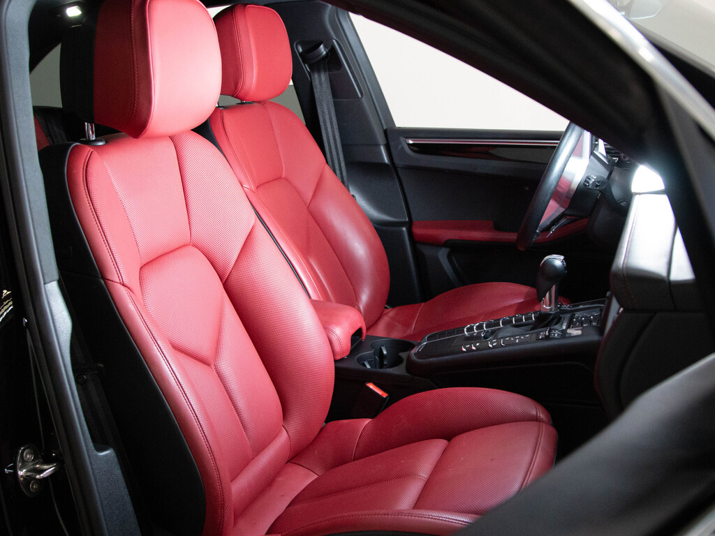 2021 Porsche Macan S, Toronto, Cash