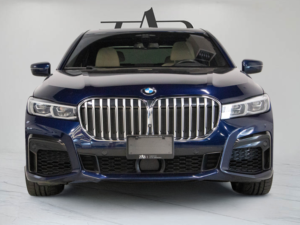 2020 BMW 750i xDrive, Toronto, Cash