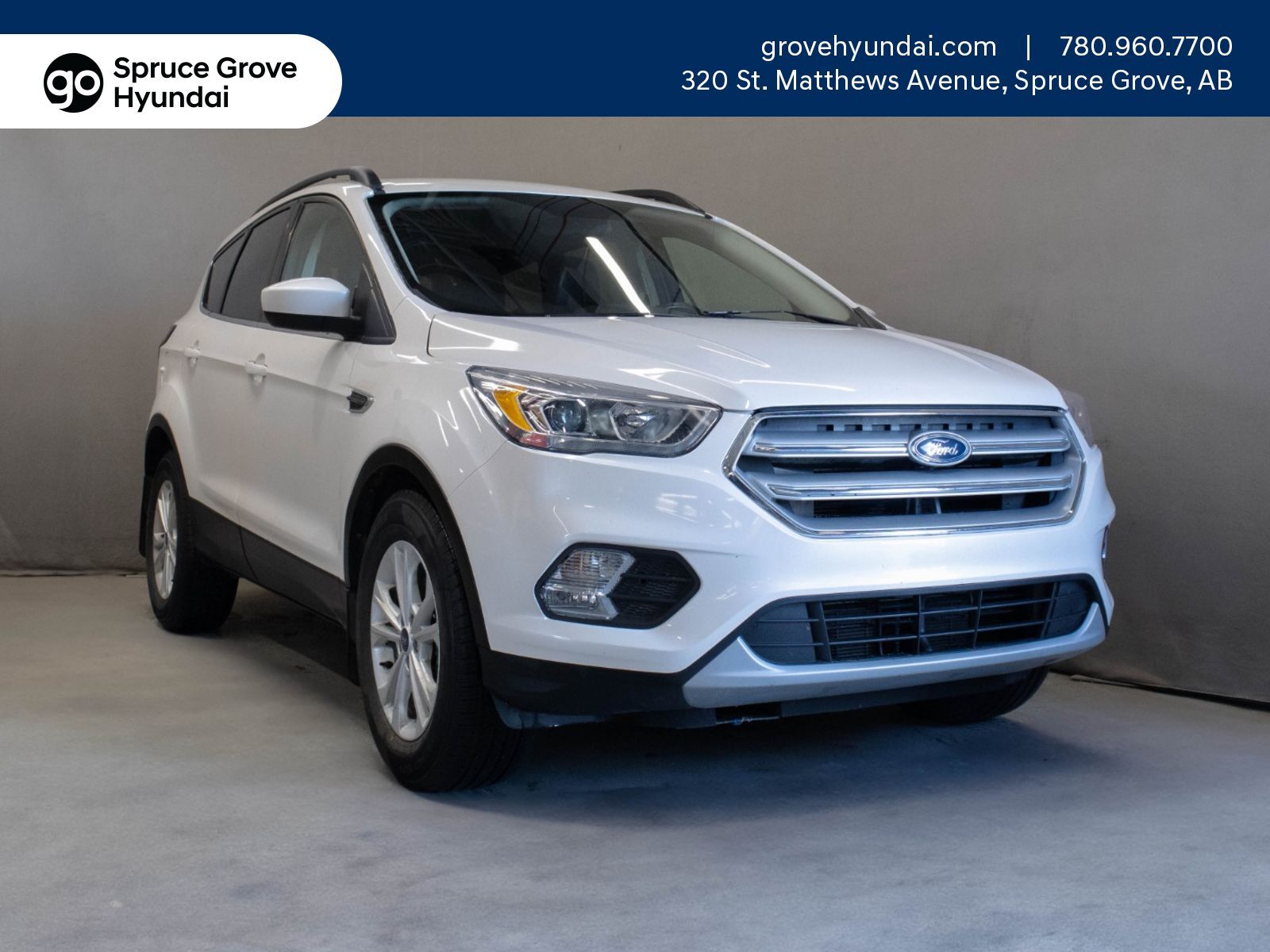 2018 Ford Escape SEL: AWD, Heated Seats, Leather, Back Up Camera