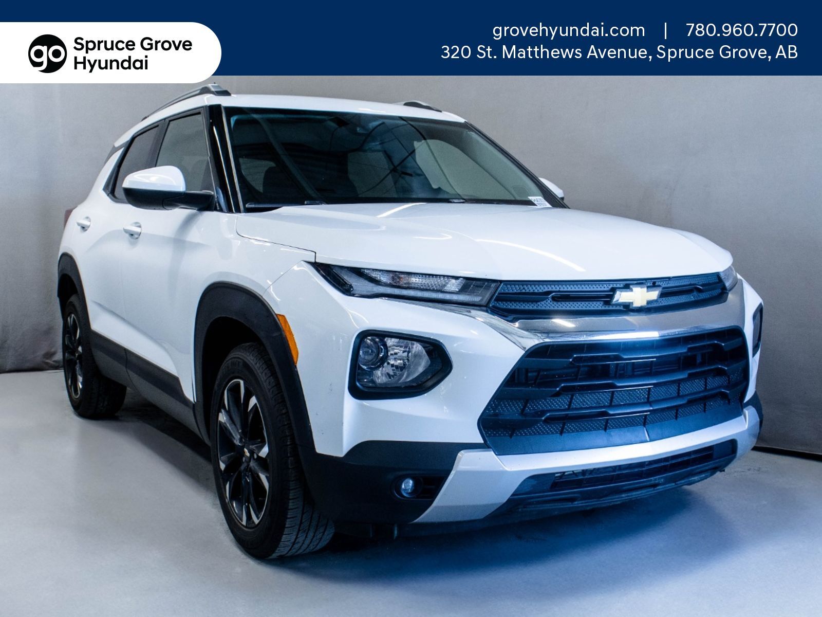 2022 Chevrolet TrailBlazer LT: Heated Seats, Apply CarPlay, Bluetooth, Back U