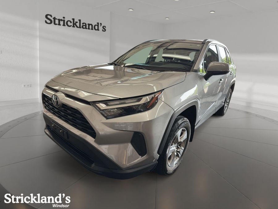2024 Toyota RAV4 Hybrid XLE AWD 