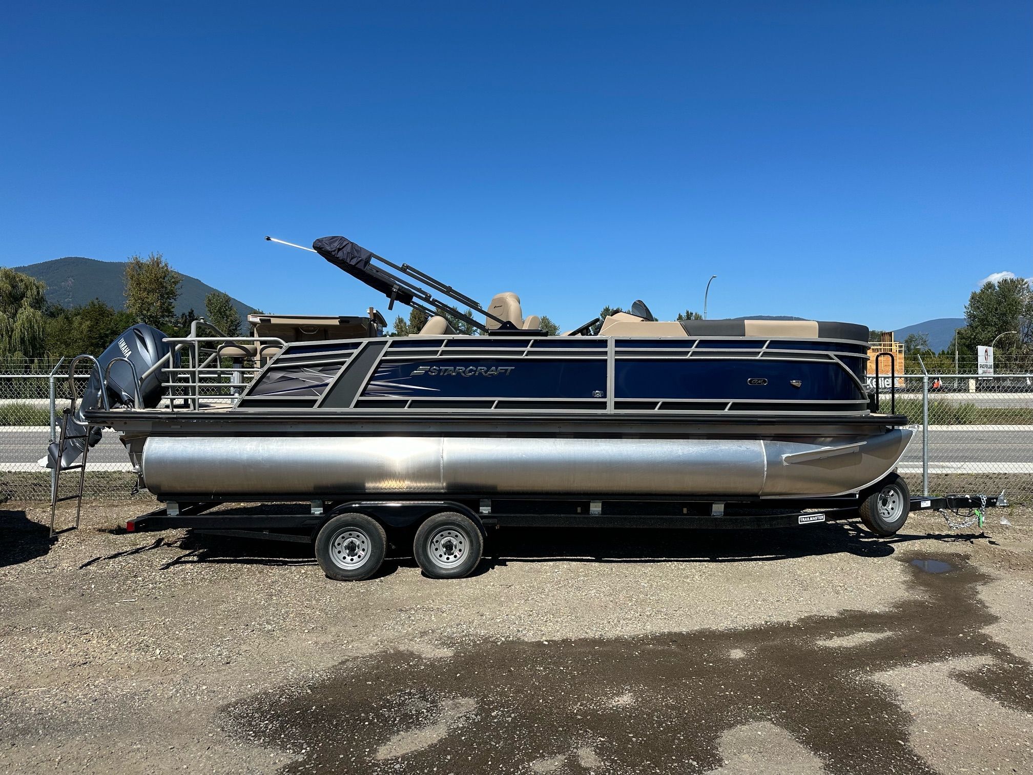 2025 Starcraft CX 23 DL BAR 