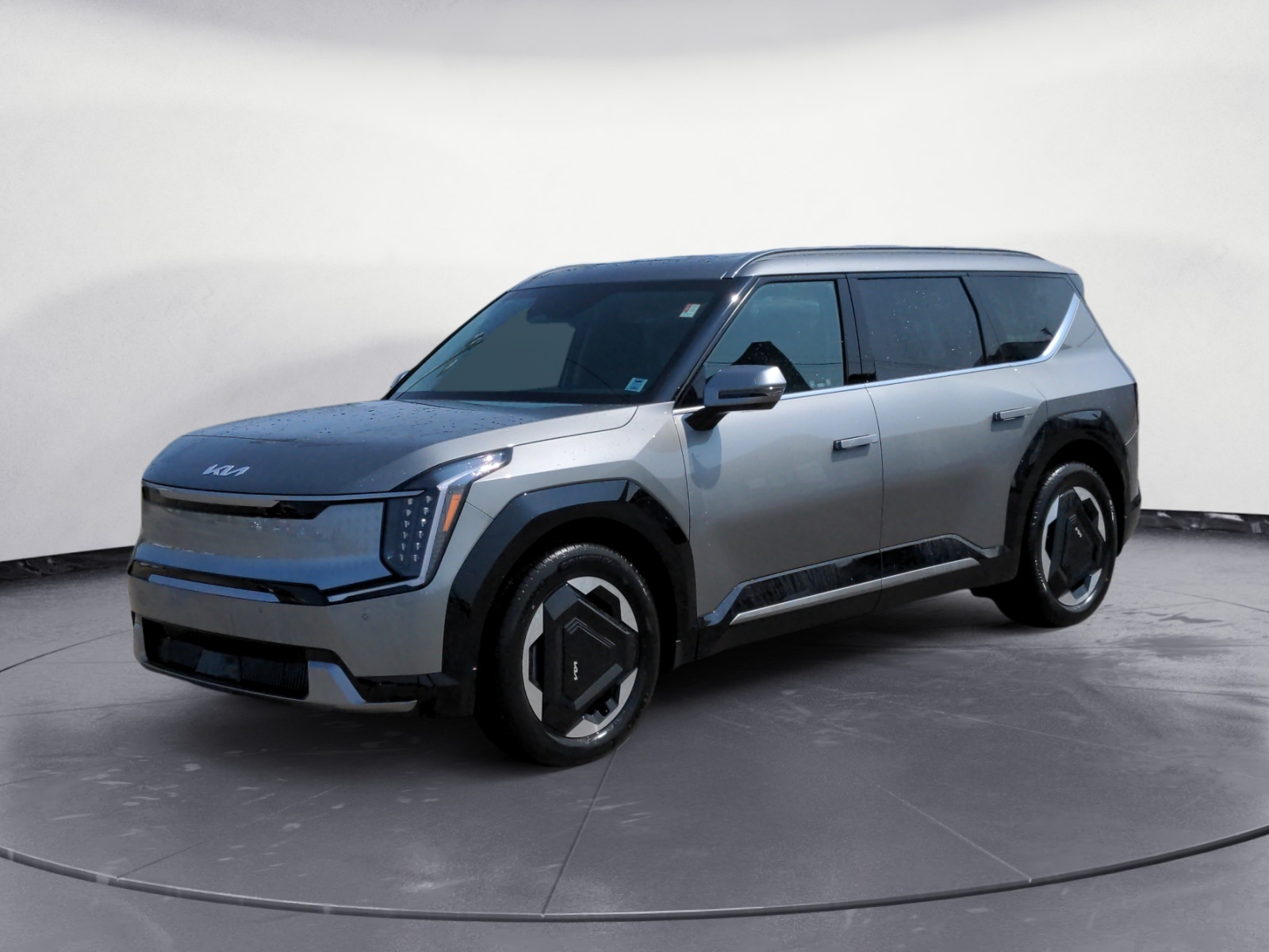 2026 Kia EV9 LAND W/PLUS PACKAGE