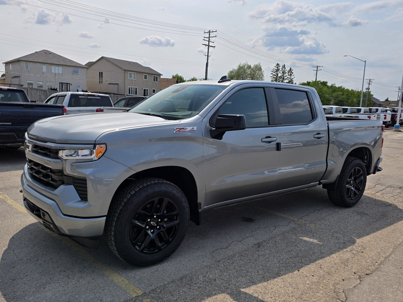 2025 Chevrolet Silverado 1500 4WD Crew Cab 147  RST