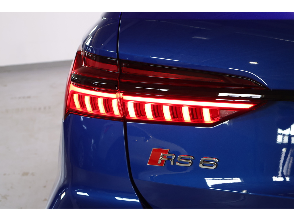 2023 Audi RS 6 Avant 4.0T, Toronto, Cash