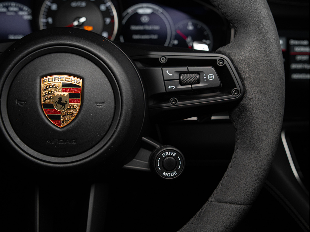 2021 Porsche Panamera GTS, Toronto, Cash