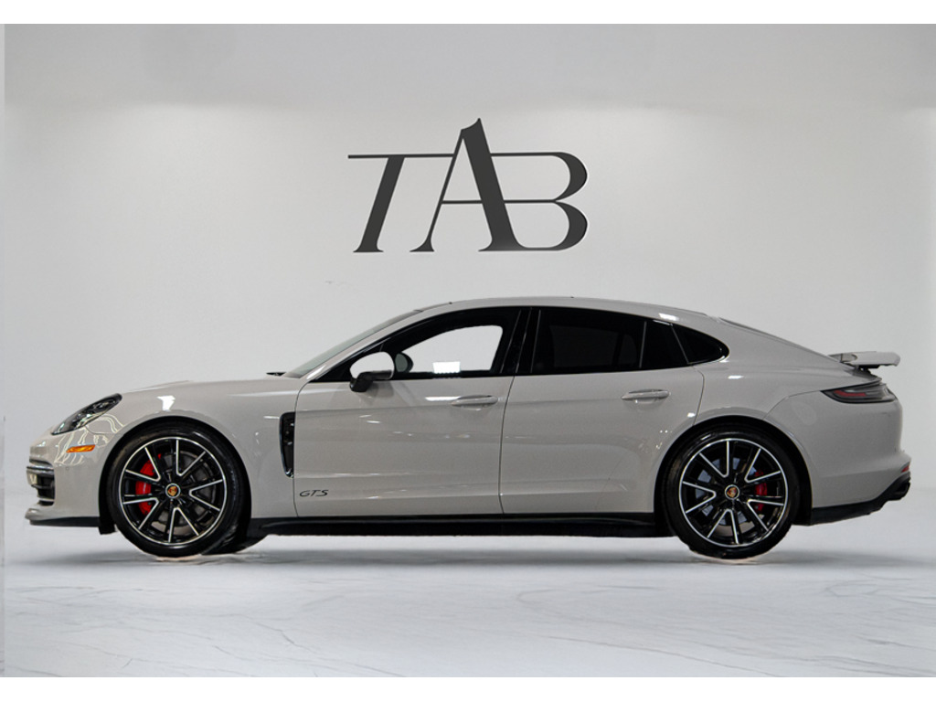 2021 Porsche Panamera GTS, Toronto, Cash