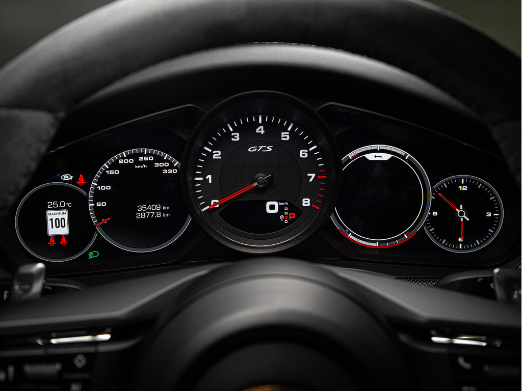 2021 Porsche Panamera GTS, Toronto, Cash