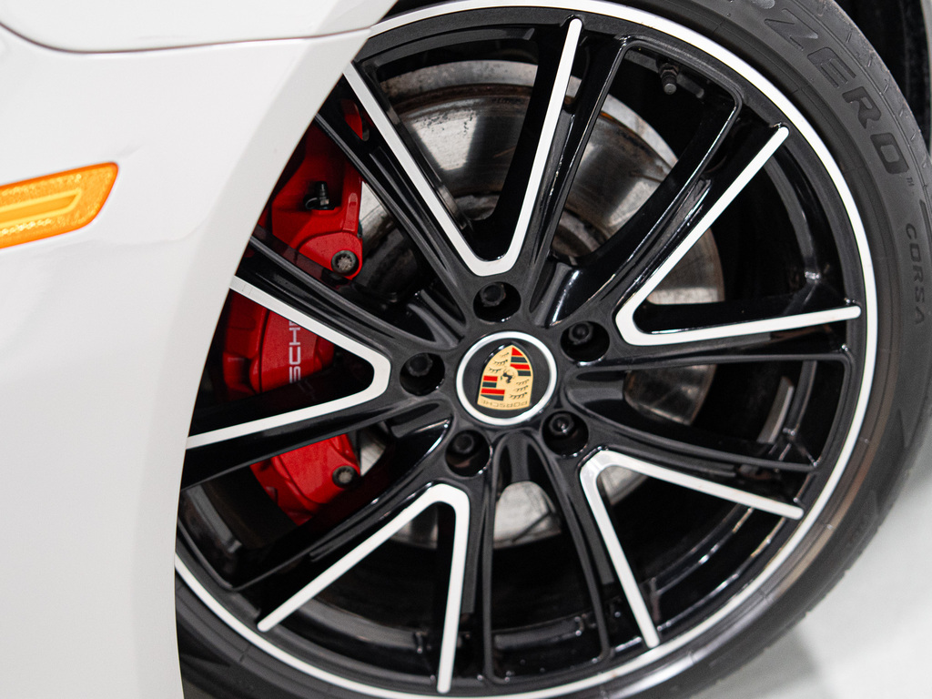 2021 Porsche Panamera GTS, Toronto, Cash