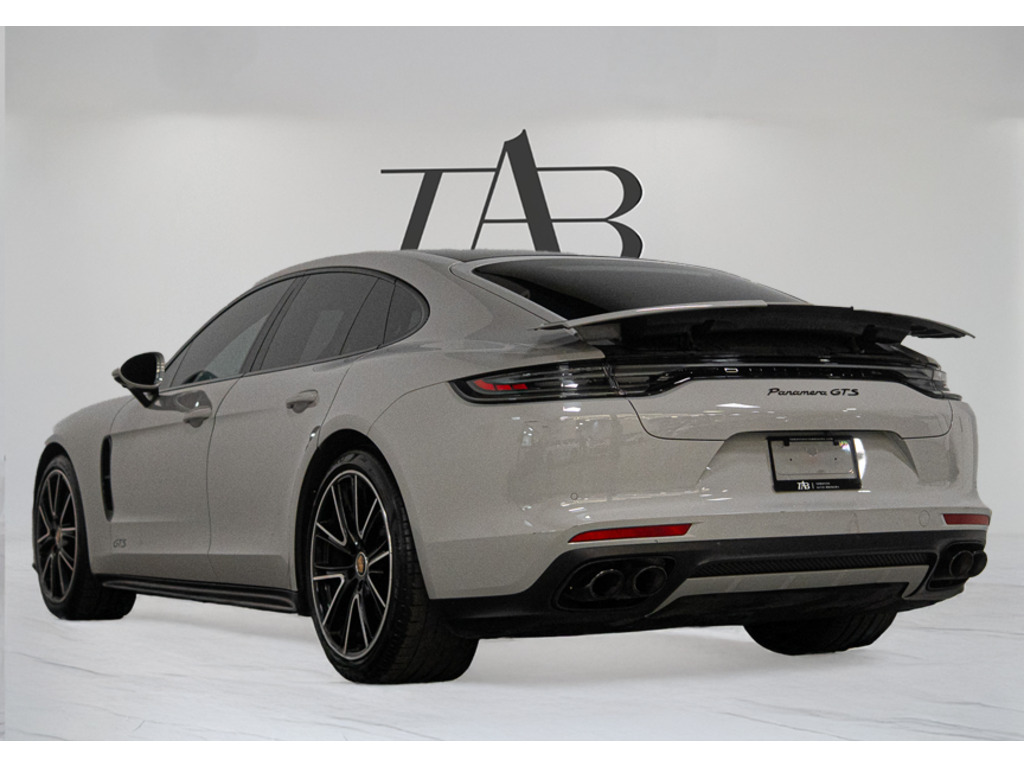 2021 Porsche Panamera GTS, Toronto, Cash