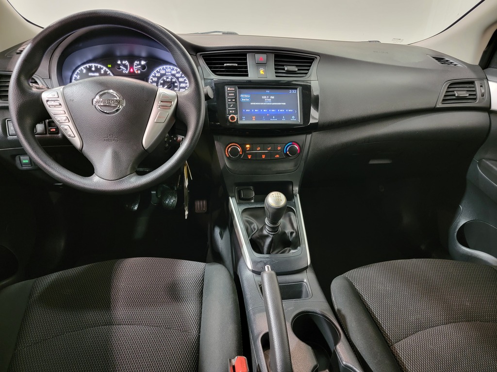Nissan Sentra 2019