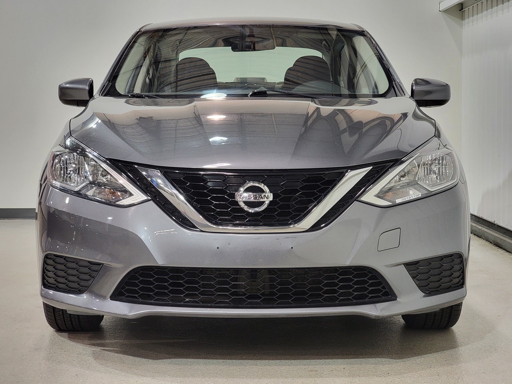 Nissan Sentra 2019