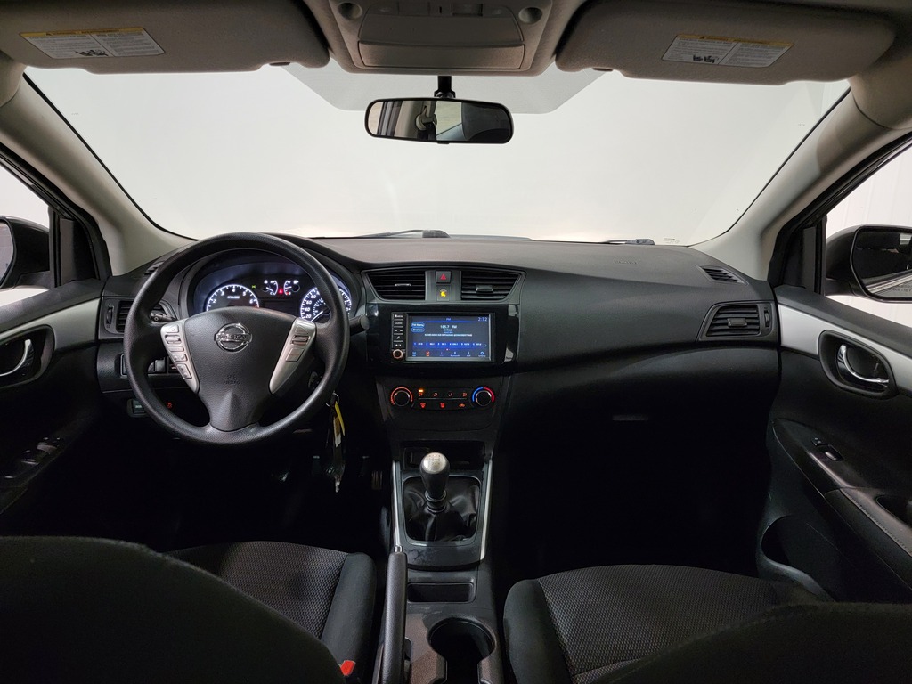 Nissan Sentra 2019