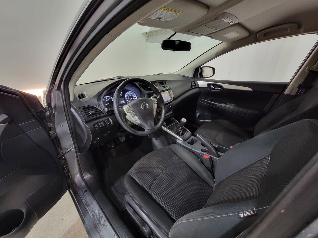 Nissan Sentra 2019