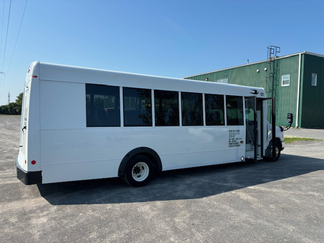 2018 Ford E-450 2018 FORD BLUEBIRD MINIBUS 24 PAX RR  LUGGAGE