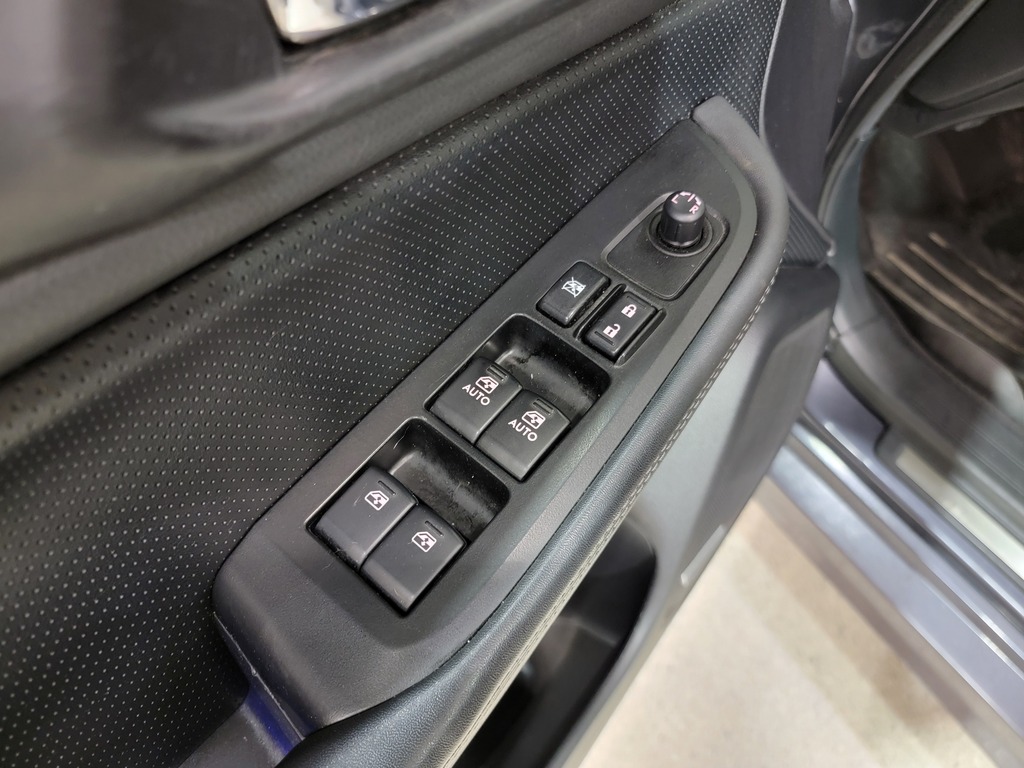 Subaru Legacy 2016