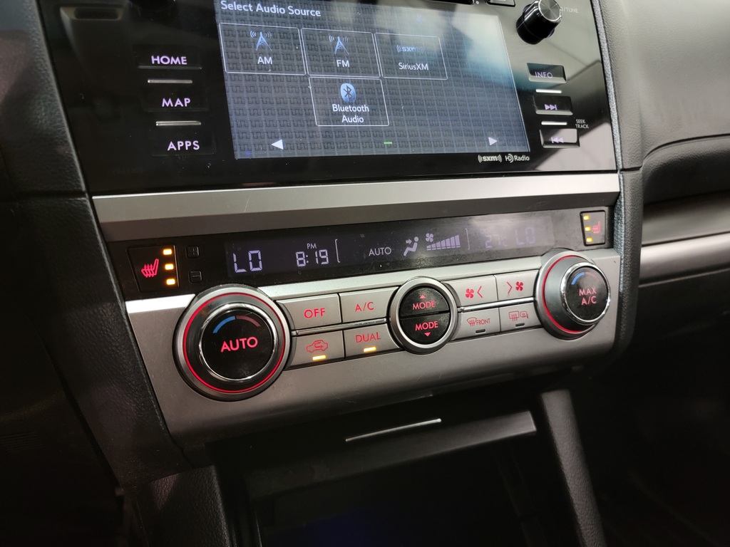 Subaru Legacy 2016