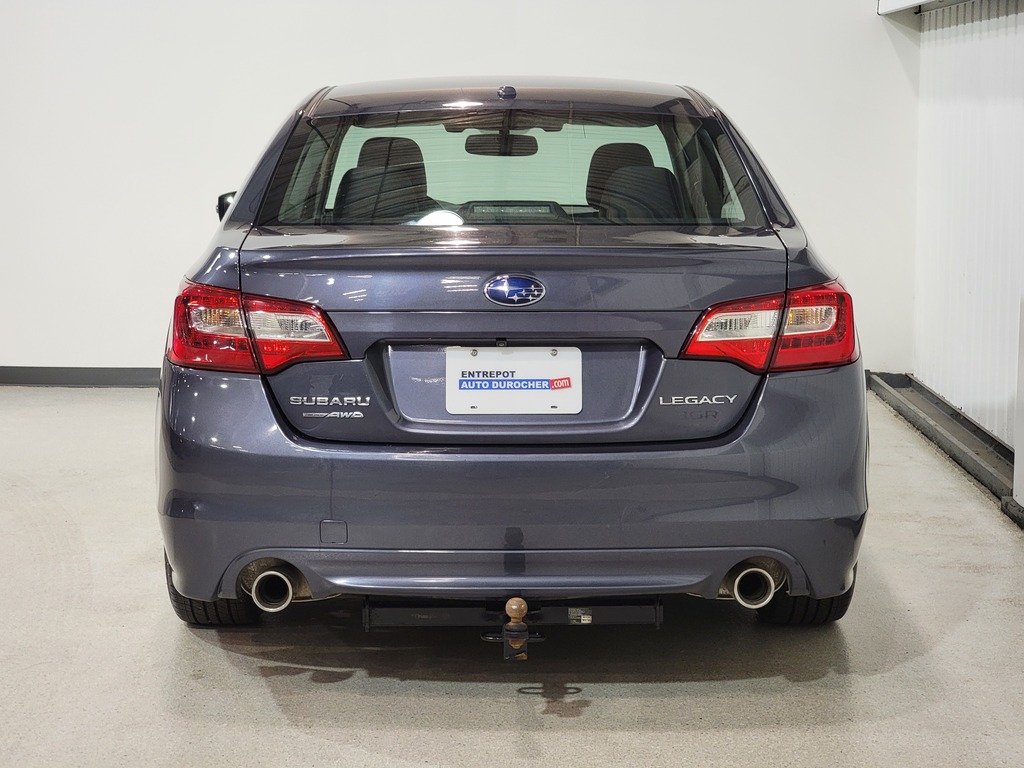 Subaru Legacy 2016
