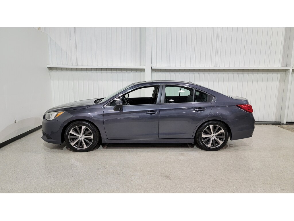 Subaru Legacy 2016