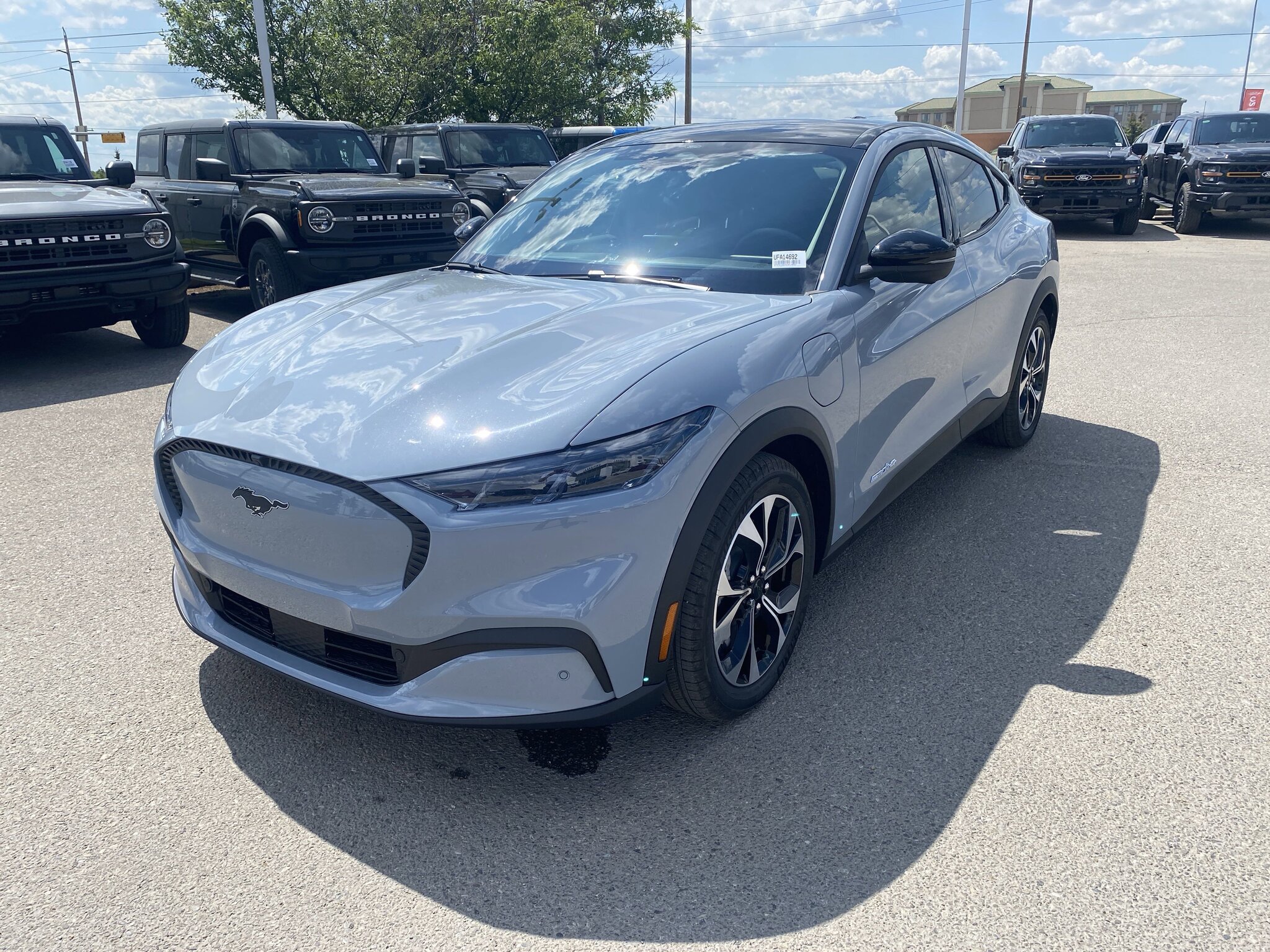 2025 Ford Mustang Mach-E