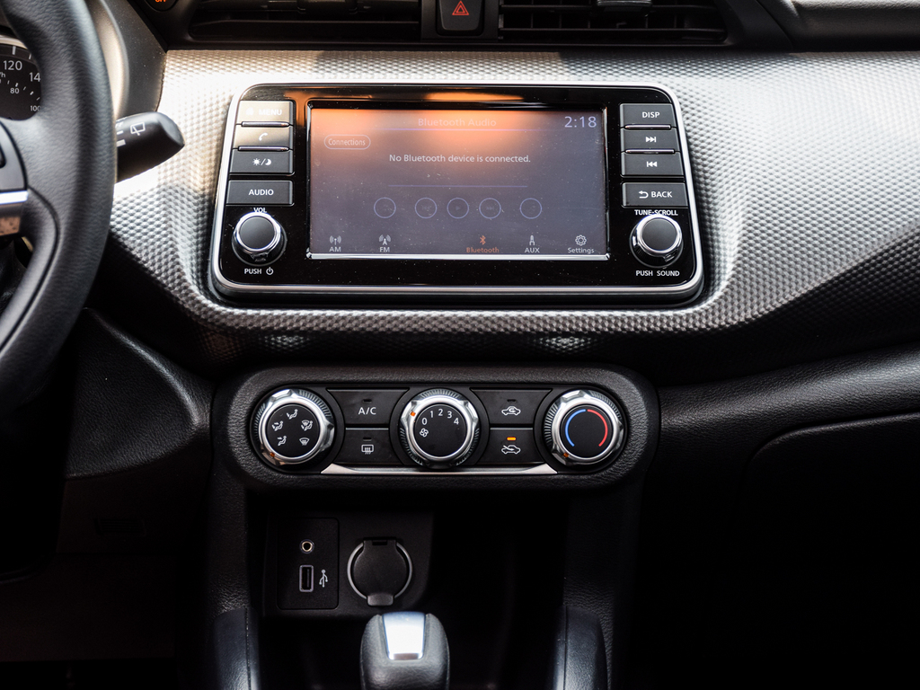 2020 Nissan Kicks S, Toronto, Cash