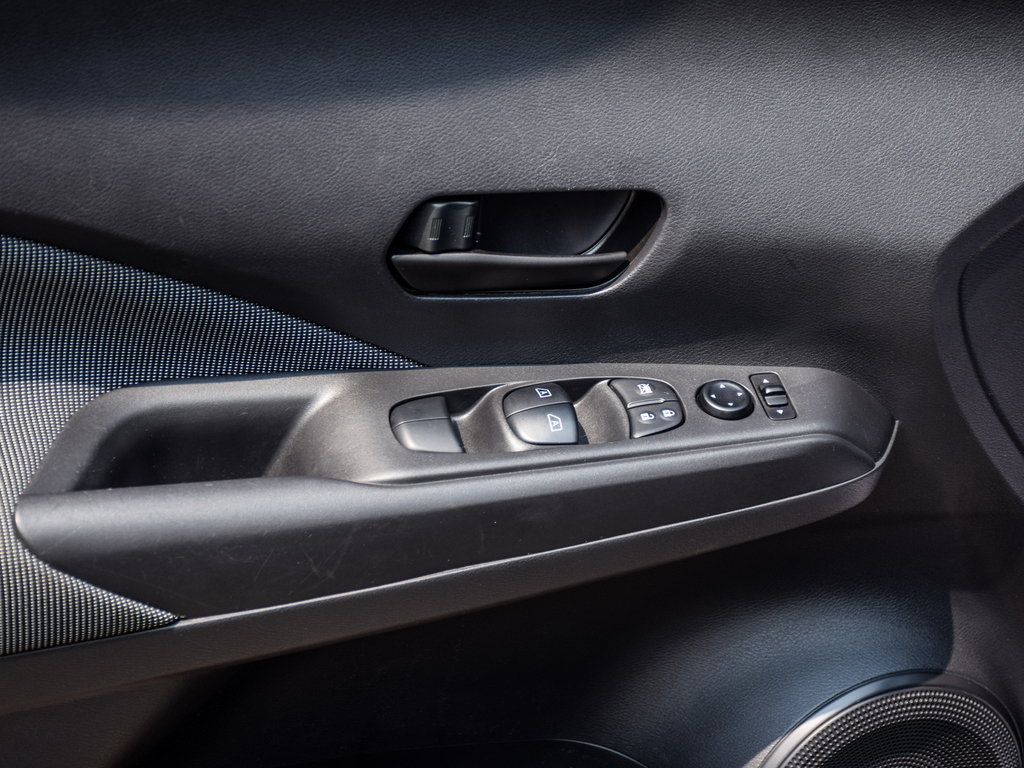 2020 Nissan Kicks S, Toronto, Cash