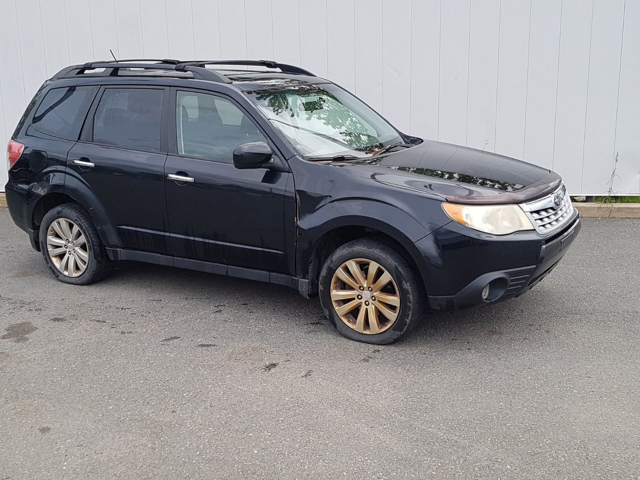 2011 Subaru Forester X Touring | SunRoof | HtdSeats | Bluetooth  | XM N