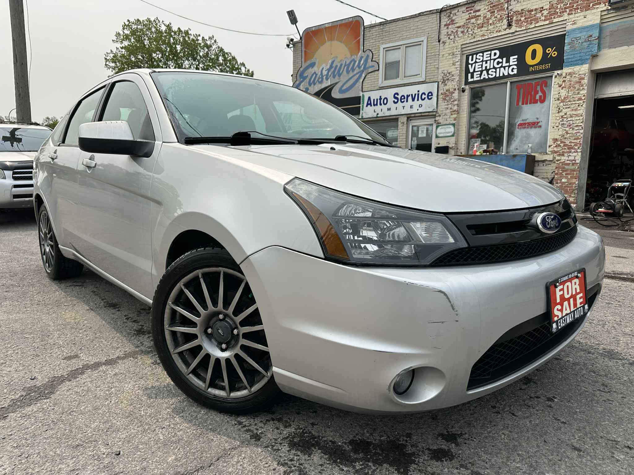 2011 Ford Focus 4dr Sdn SES
