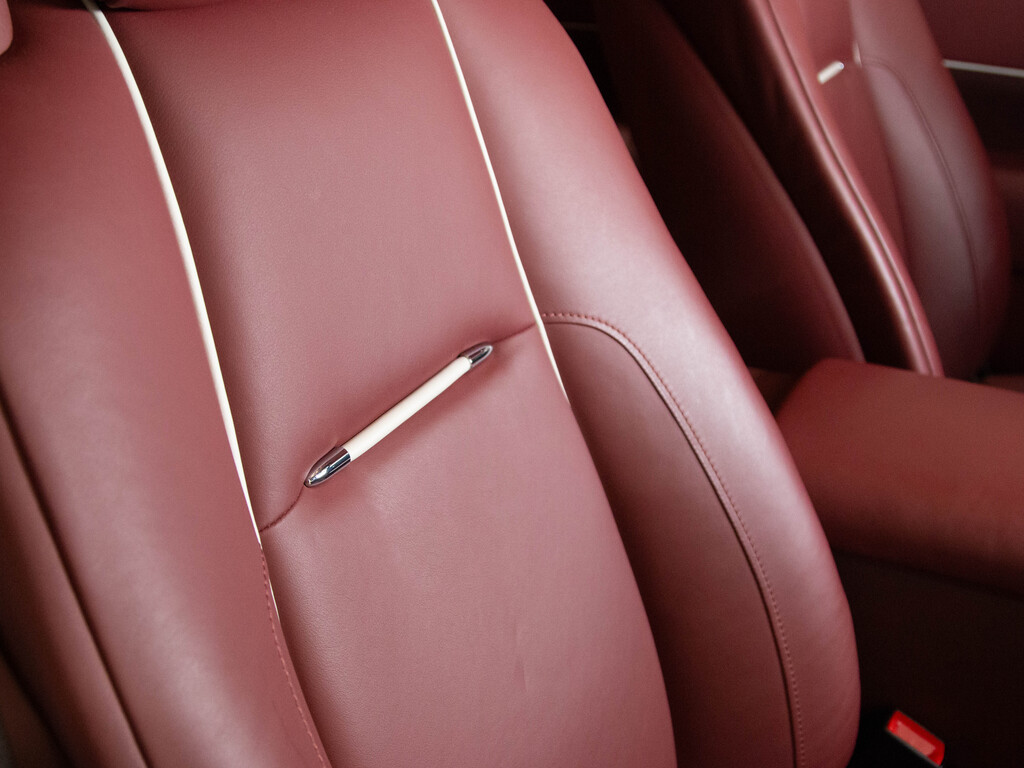2015 Rolls-Royce Wraith COUPE      24" RIM   STARLIGHT HEADLINER   RED INT, Toronto, Cash