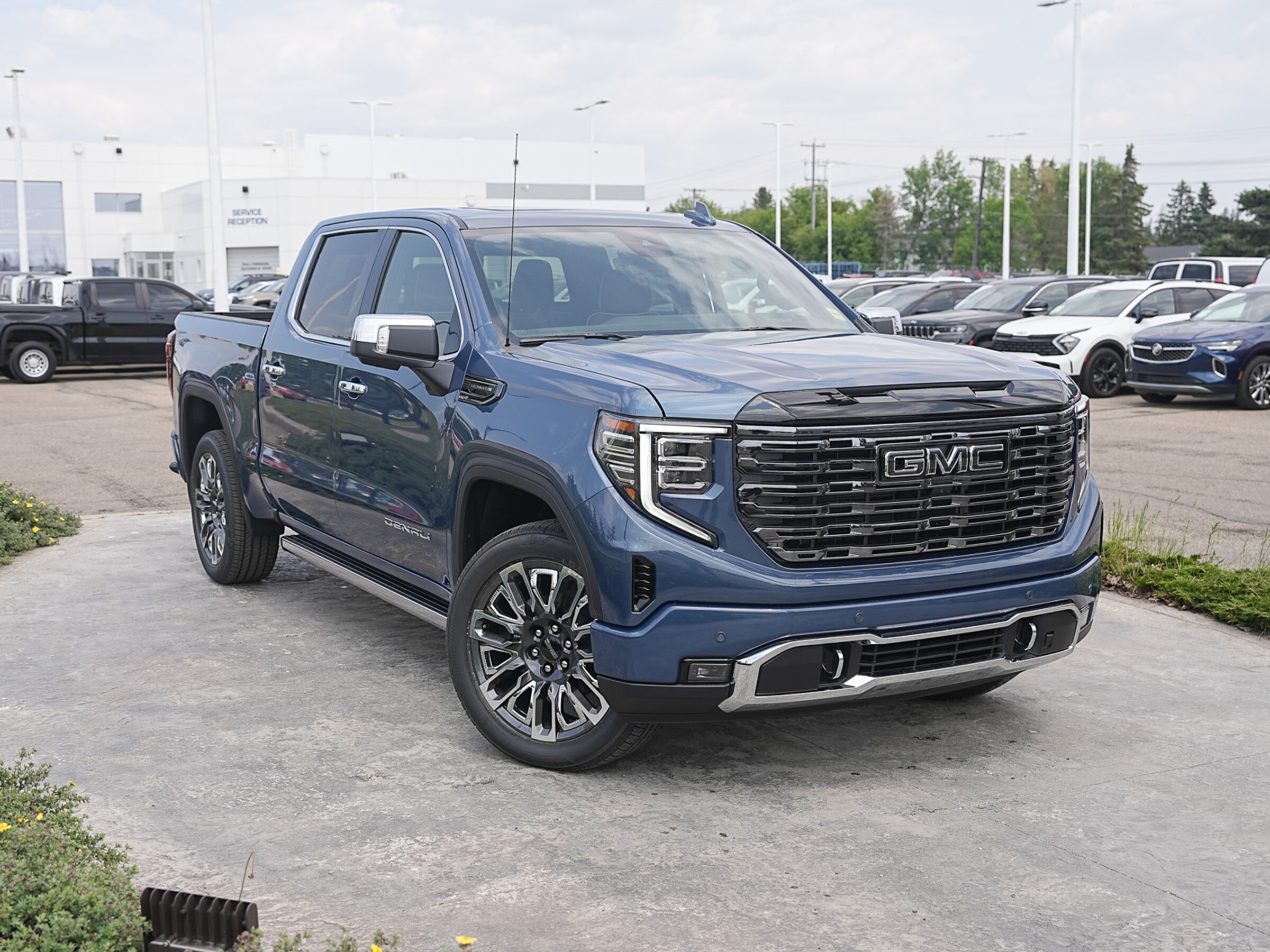 2025 GMC Sierra 1500 Denali Ultimate Diesel