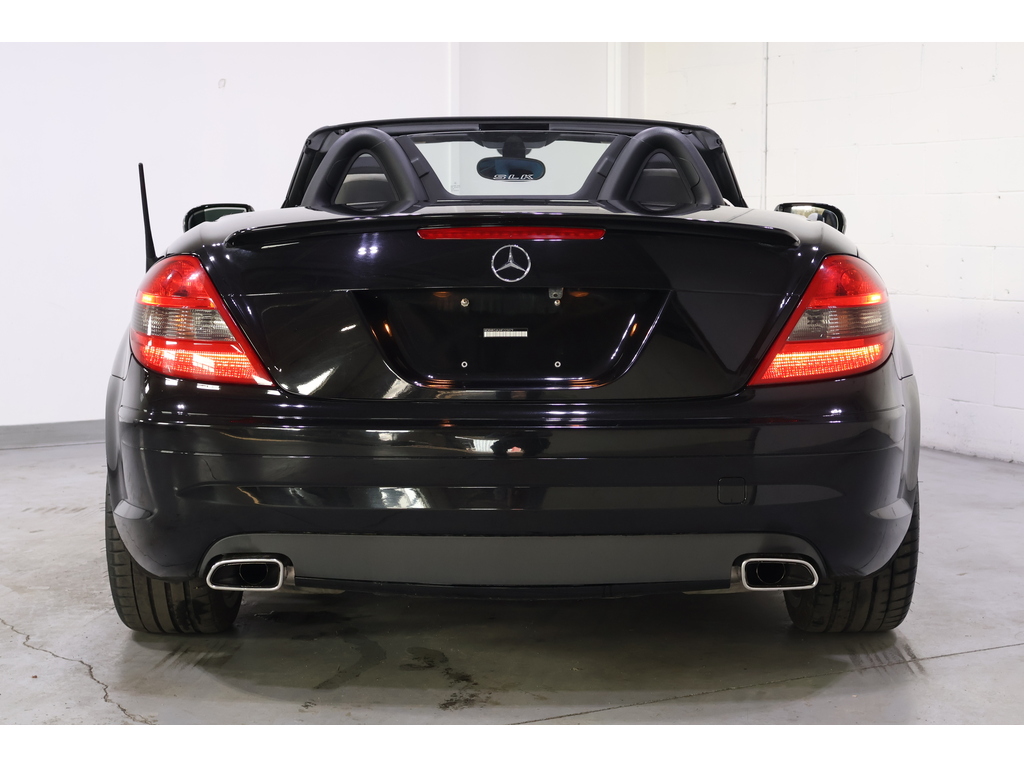 2010 Mercedes-Benz SLK 350 2LOOK EDITION; 1 OF 25 IN CANADA CLEAN CARFAX, Toronto, Cash
