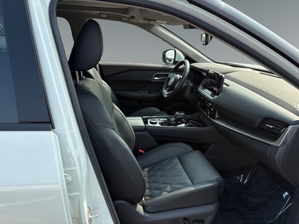 used 2023 Nissan Rogue car, priced at $30,999