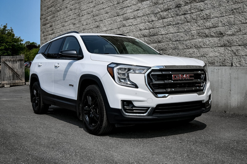 2022 GMC Terrain AT4  • SUNROOF • HEATED LEATHER • 360 CAM 