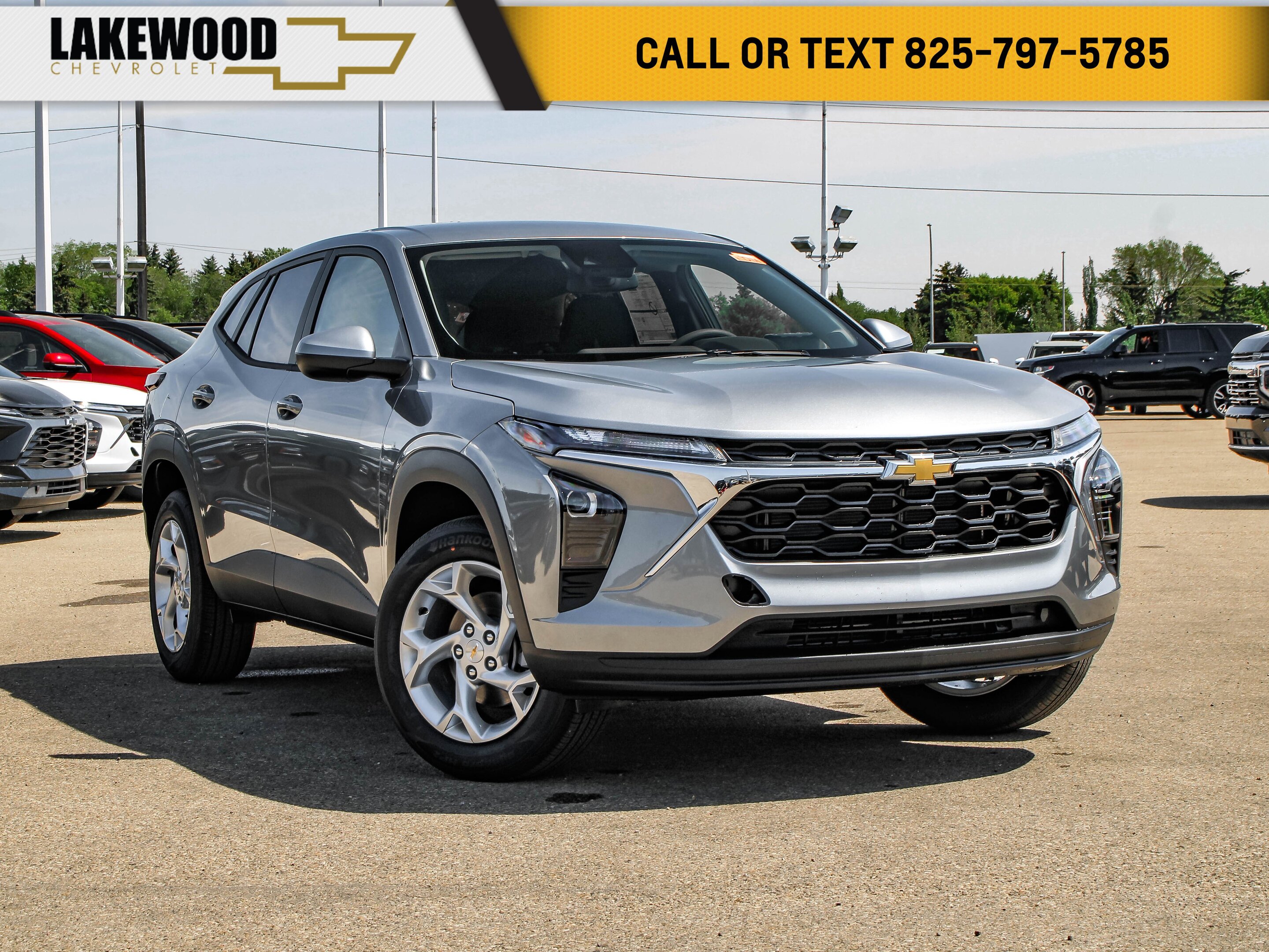 2025 Chevrolet Trax LS