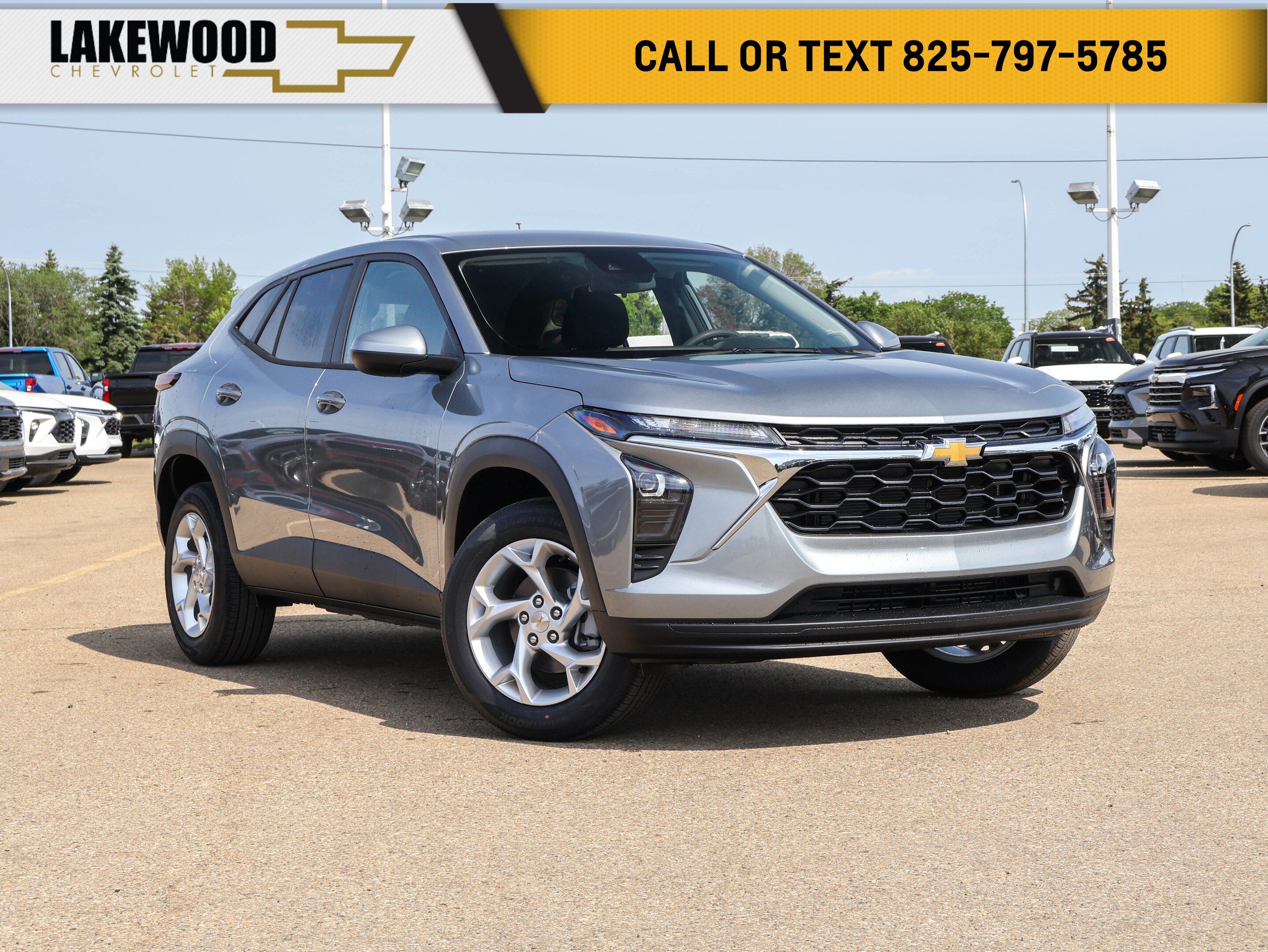2025 Chevrolet Trax LS