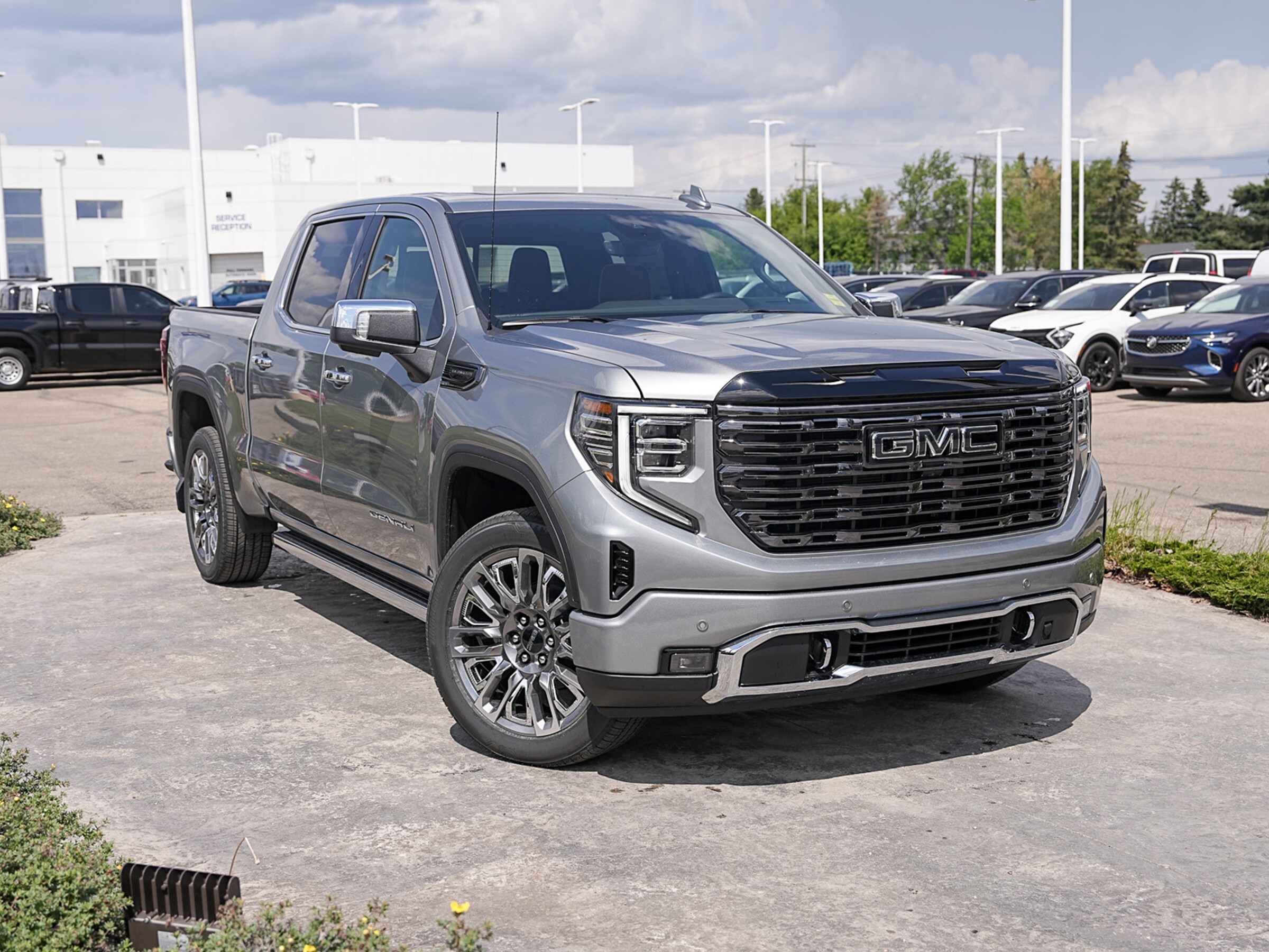 2025 GMC Sierra 1500 Denali Ultimate Diesel