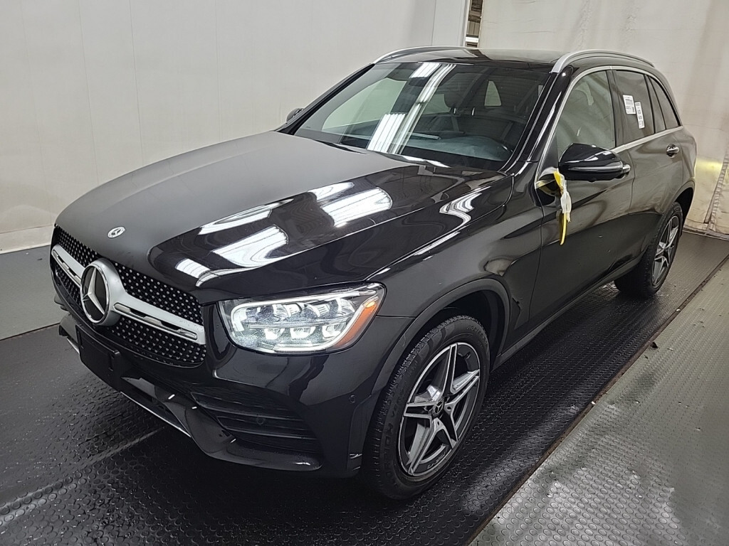 2022 Mercedes-Benz GLC-Class GLC 300 / Premium Pkg / Sport Pkg / Ambient Light 