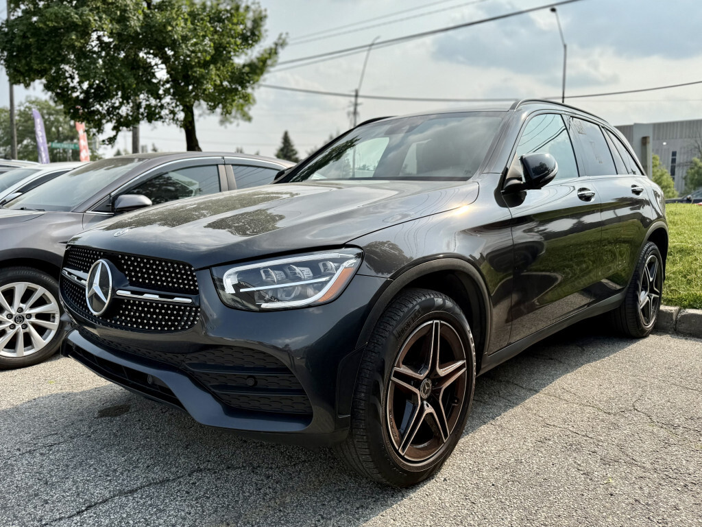 2022 Mercedes-Benz GLC-Class GLC300 / Premium Pkg / Sport Night Pkg / Red Int /