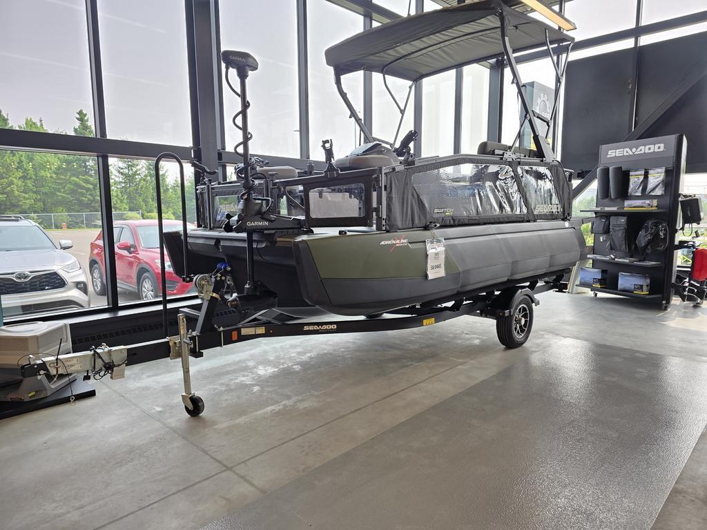 2025 Sea-Doo SWITCH FISH 18' 170 